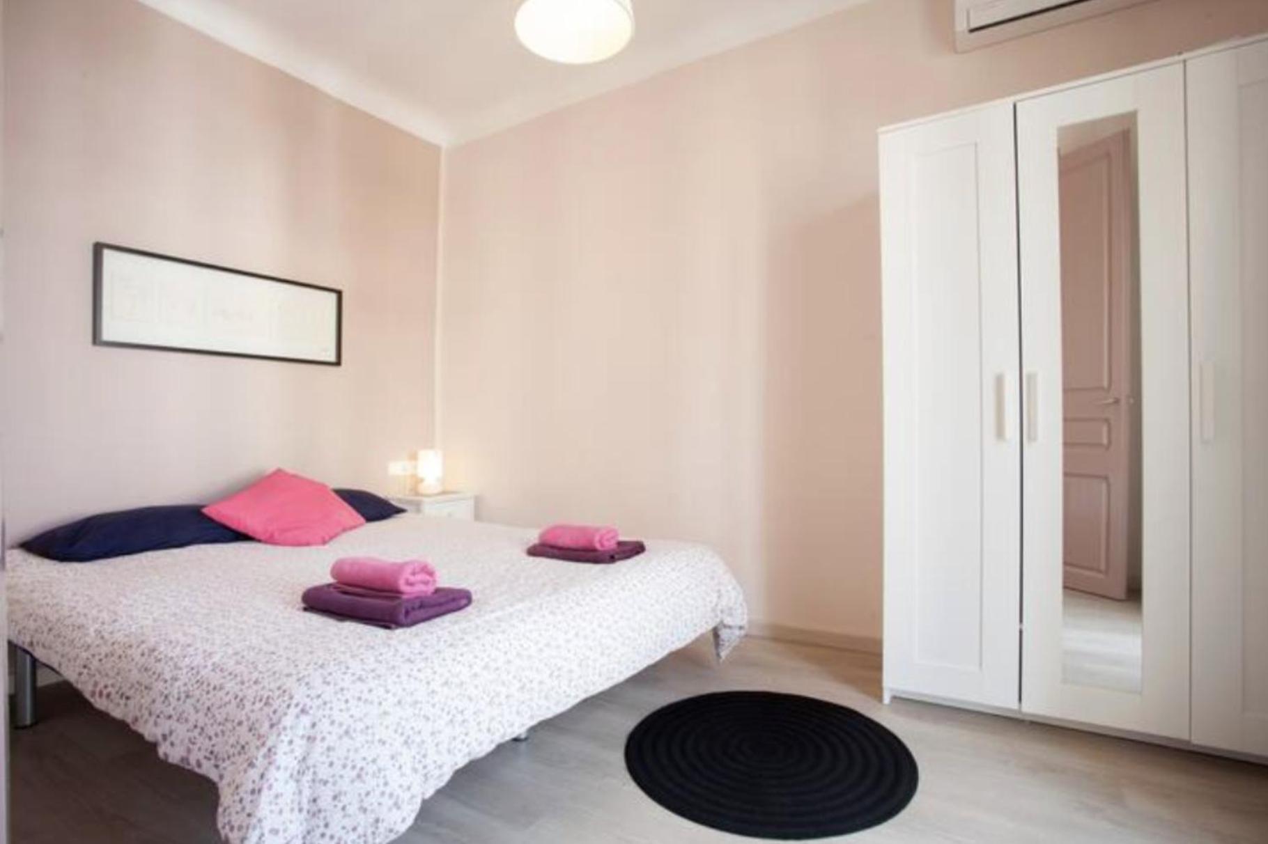Piquer Con Terraza Apartment Barcelona Exterior photo